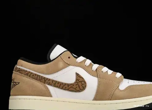 Brown Jordan DZ4130-201 Low  SE Elephant DZ4130-201 1 0428